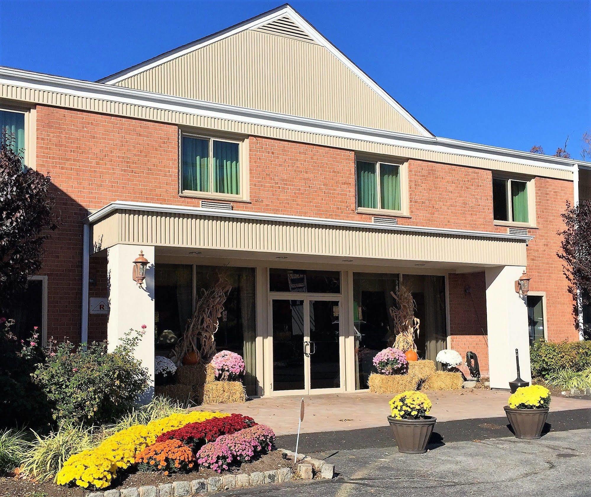 The Avenue Hotel Newark Esterno foto